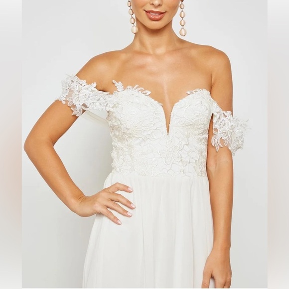 Soieblu Off Shoulder Sweetheart Neckline Dress Maxi Dress - Picture 4 of 13